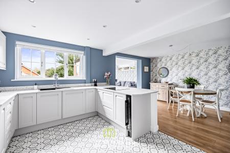 4 bedroom Detached house for sale in Archer Road, Waltham, DN37