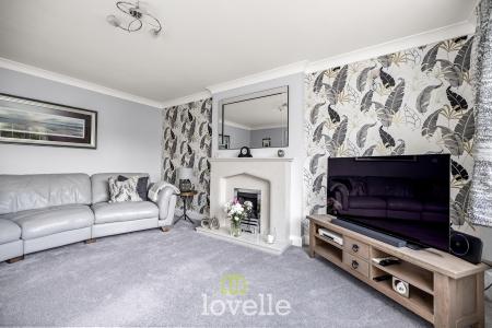 4 bedroom Detached house for sale in Archer Road, Waltham, DN37