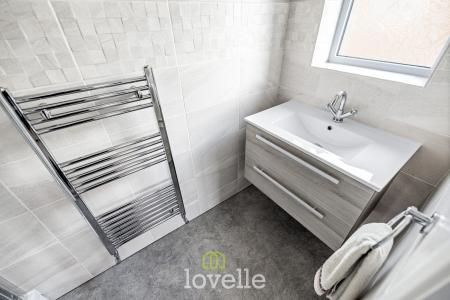 4 bedroom Detached house for sale in Archer Road, Waltham, DN37