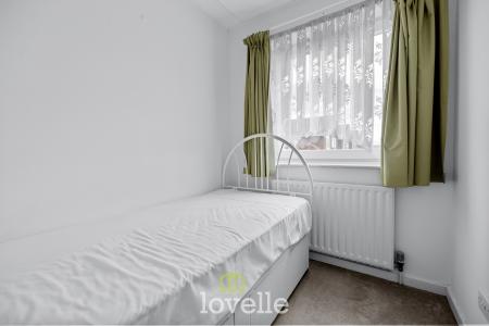 3 bedroom Detached house for sale in Woodlands Avenue, Immingham, DN40