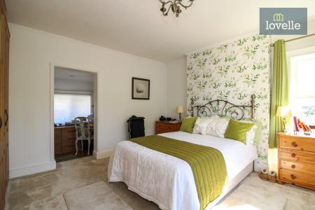 4 bedroom Detached house for sale in Cheapside, Waltham, DN37