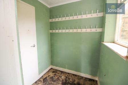 2 bedroom Detached house for sale in Tinkle Street, Grimoldby, LN11