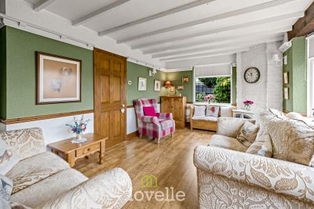 3 bedroom Detached house for sale in Mulberry Close, Keelby, DN41