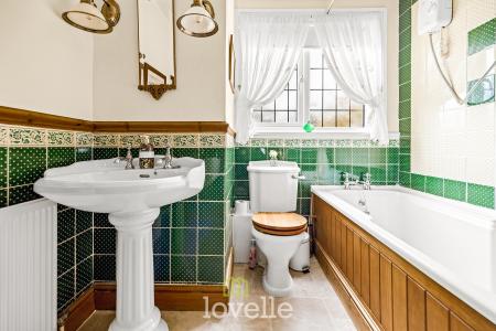 3 bedroom Detached house for sale in Mulberry Close, Keelby, DN41