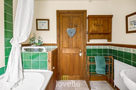 3 bedroom Detached house for sale in Mulberry Close, Keelby, DN41