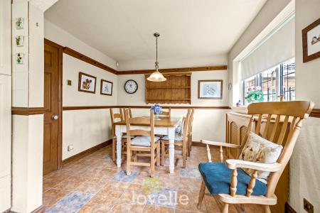 3 bedroom Detached house for sale in Mulberry Close, Keelby, DN41