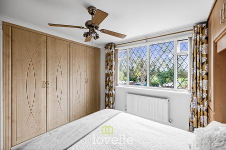 3 bedroom Semi-detached house for sale in St Crispin Close, North Killingholme, DN40