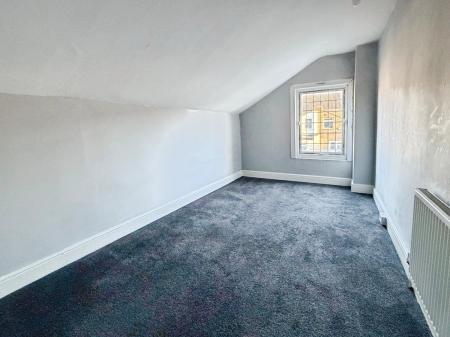 3 bedroom Terraced House to let in Montague Street, Cleethorpes, DN35