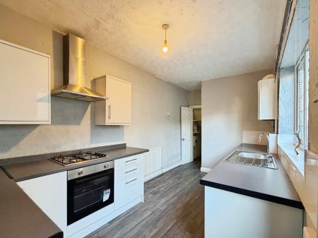 3 bedroom Terraced House to let in Montague Street, Cleethorpes, DN35