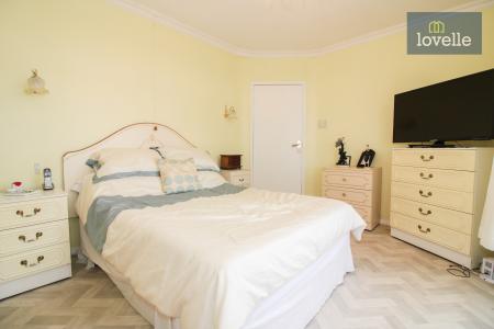 3 bedroom Detached bungalow for sale in Louth Road, South Somercotes, LN11