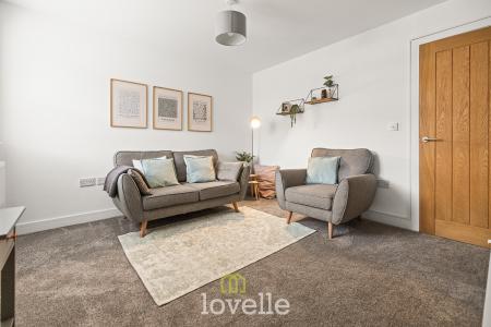 2 bedroom Terraced House for sale in Kristine Close, Grimsby, DN32