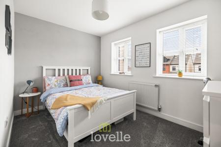 2 bedroom Terraced House for sale in Kristine Close, Grimsby, DN32