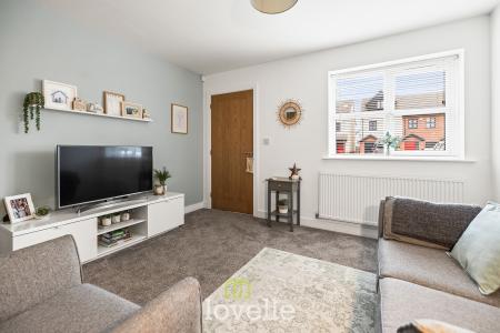 2 bedroom Terraced House for sale in Kristine Close, Grimsby, DN32