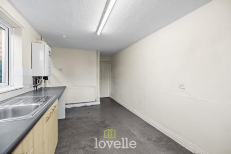 3 bedroom Terraced House for sale in Torrington Street, Grimsby, DN32