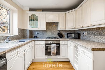 2 bedroom Semi-detached house for sale in Belleisle Road, Grimsby, DN34