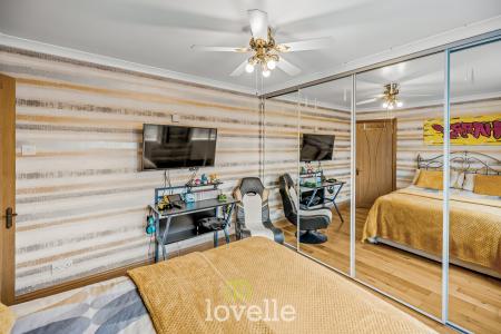 4 bedroom Detached house for sale in Laceby Road, Grimsby, DN34