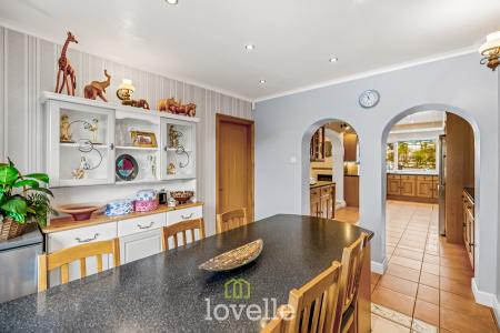 4 bedroom Detached house for sale in Laceby Road, Grimsby, DN34