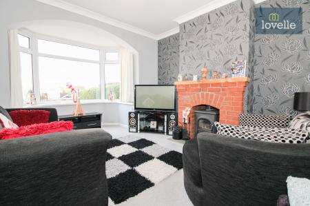 3 bedroom Semi-detached house for sale in Southlands Avenue, Louth, LN11