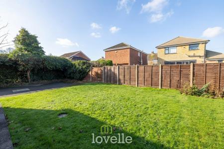 2 bedroom Flat for sale in St James Court, Grimsby, DN34