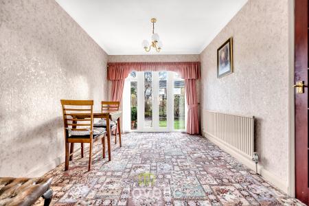 3 bedroom Semi-detached house for sale in Atkinsons Lane, Waltham, DN37