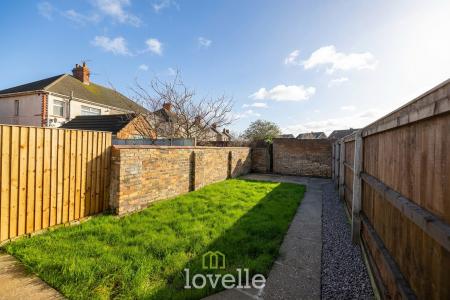 3 bedroom End of terrace house for sale in Clifton Road, Grimsby, DN34