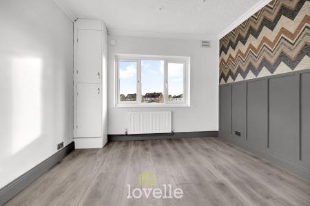 3 bedroom End of terrace house for sale in Clifton Road, Grimsby, DN34