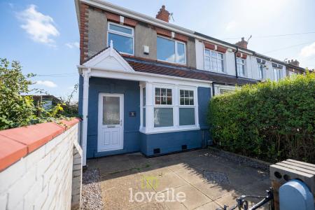3 bedroom End of terrace house for sale in Clifton Road, Grimsby, DN34