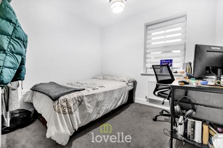 3 bedroom Semi-detached house for sale in Allerton Way, Immingham, DN40