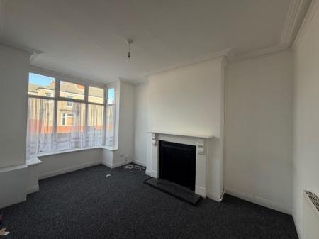 3 bedroom Terraced House to let in Durban Road, Grimsby, DN32