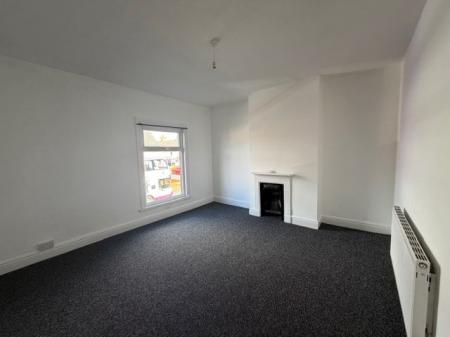 3 bedroom Terraced House to let in Durban Road, Grimsby, DN32