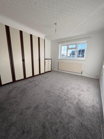 3 bedroom Semi-detached house to let in Redwood Drive, Cleethorpes, DN35