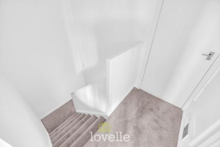 3 bedroom End of terrace house for sale in Cheshire Walk, Willows, Grimsby, DN37