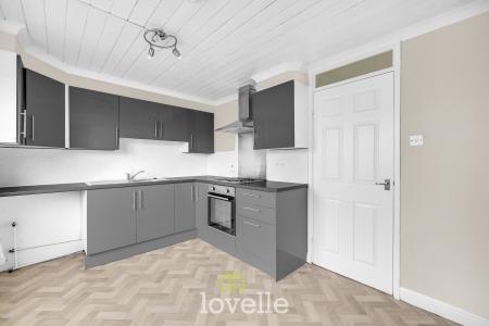 3 bedroom End of terrace house for sale in Cheshire Walk, Willows, Grimsby, DN37