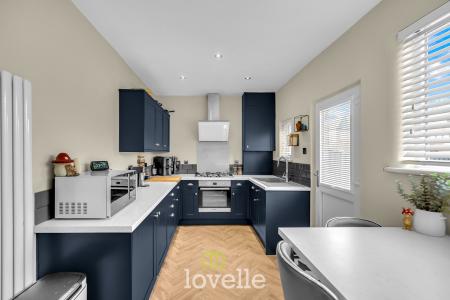 3 bedroom Terraced House for sale in Barnoldby Road, Waltham, DN37