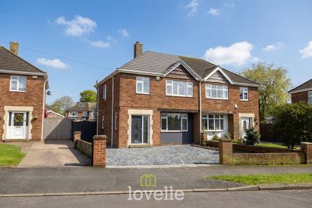 Danesfield Avenue, Waltham, DN37