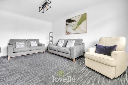 3 bedroom Semi-detached house for sale in Danesfield Avenue, Waltham, DN37