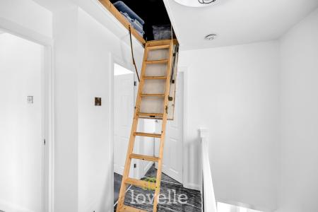 3 bedroom Semi-detached house for sale in Danesfield Avenue, Waltham, DN37