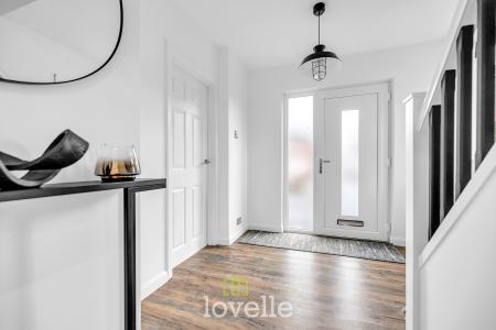 3 bedroom Semi-detached house for sale in Danesfield Avenue, Waltham, DN37