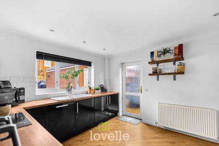 4 bedroom Detached house for sale in Defender Drive, Aylesby Park, Grimsby, DN37