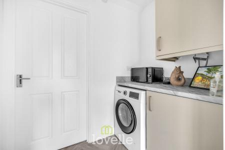 2 bedroom Semi-detached house for sale in Marigold Court, Laceby, DN37