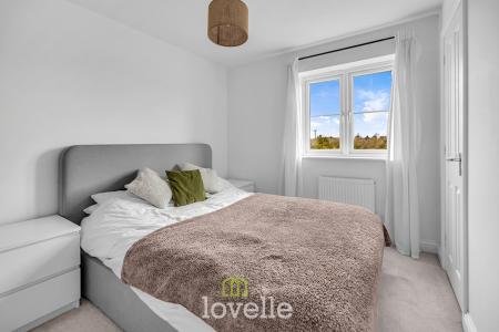 2 bedroom Semi-detached house for sale in Marigold Court, Laceby, DN37