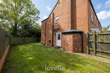 4 bedroom Detached house for sale in Kristen Turton Close, Holton-le-Clay, DN36