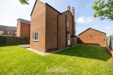 4 bedroom Detached house for sale in Kristen Turton Close, Holton-le-Clay, DN36