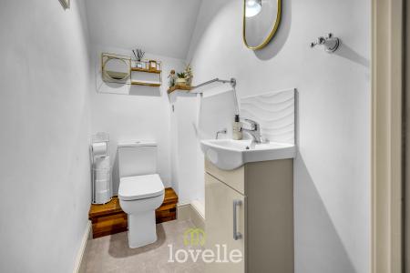 4 bedroom Detached house for sale in Kristen Turton Close, Holton-le-Clay, DN36