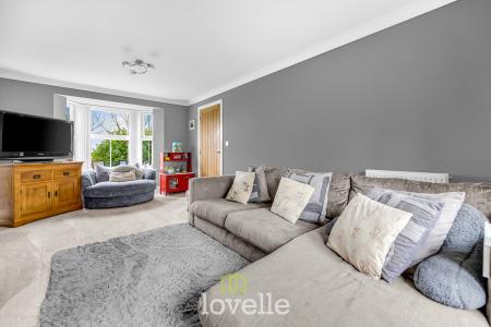 4 bedroom Detached house for sale in Kristen Turton Close, Holton-le-Clay, DN36