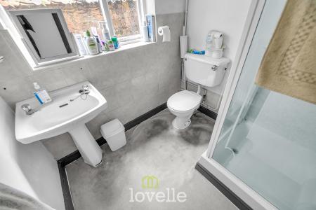 3 bedroom Terraced House for sale in Patrick Street, Grimsby, DN32