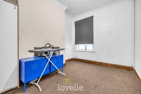 3 bedroom Terraced House for sale in Patrick Street, Grimsby, DN32