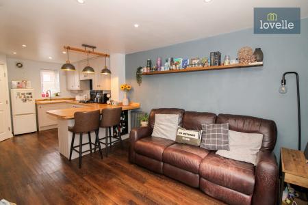 3 bedroom End of terrace house for sale in Canal Close, Louth, LN11