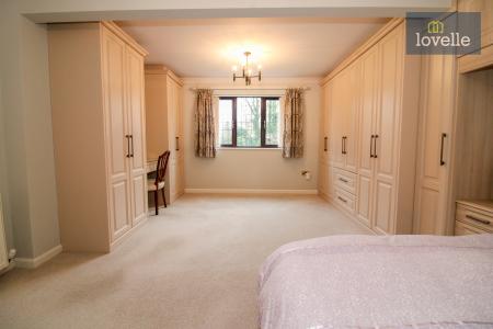 2 bedroom Detached bungalow for sale in Newbridge Lane, Covenham Saint Mary, LN11