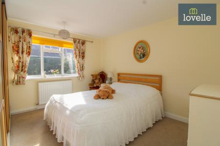 2 bedroom Detached bungalow for sale in Fortuna Way, Aylesby Park, Grimsby, DN37